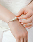 Delicate silver white pearl bracelet