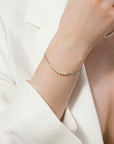 Delicate silver white pearl bracelet