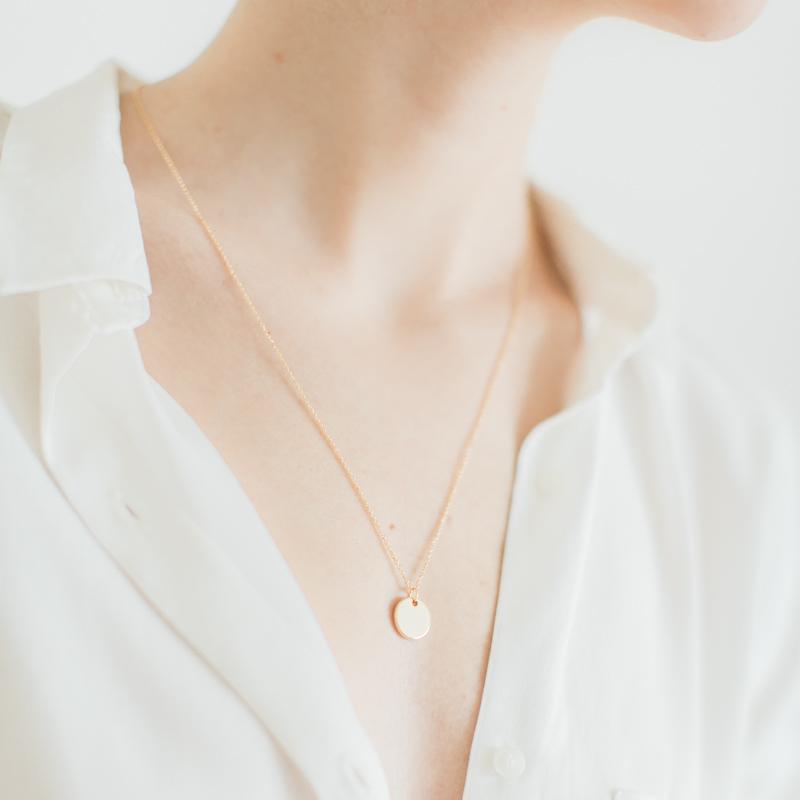 Women's disc necklace new arrivals