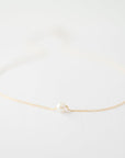 Single Pearl Choker Necklace in Gold