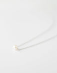 Single Pearl Choker Necklace in Silver