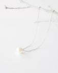 Single Pearl Necklace in Silver