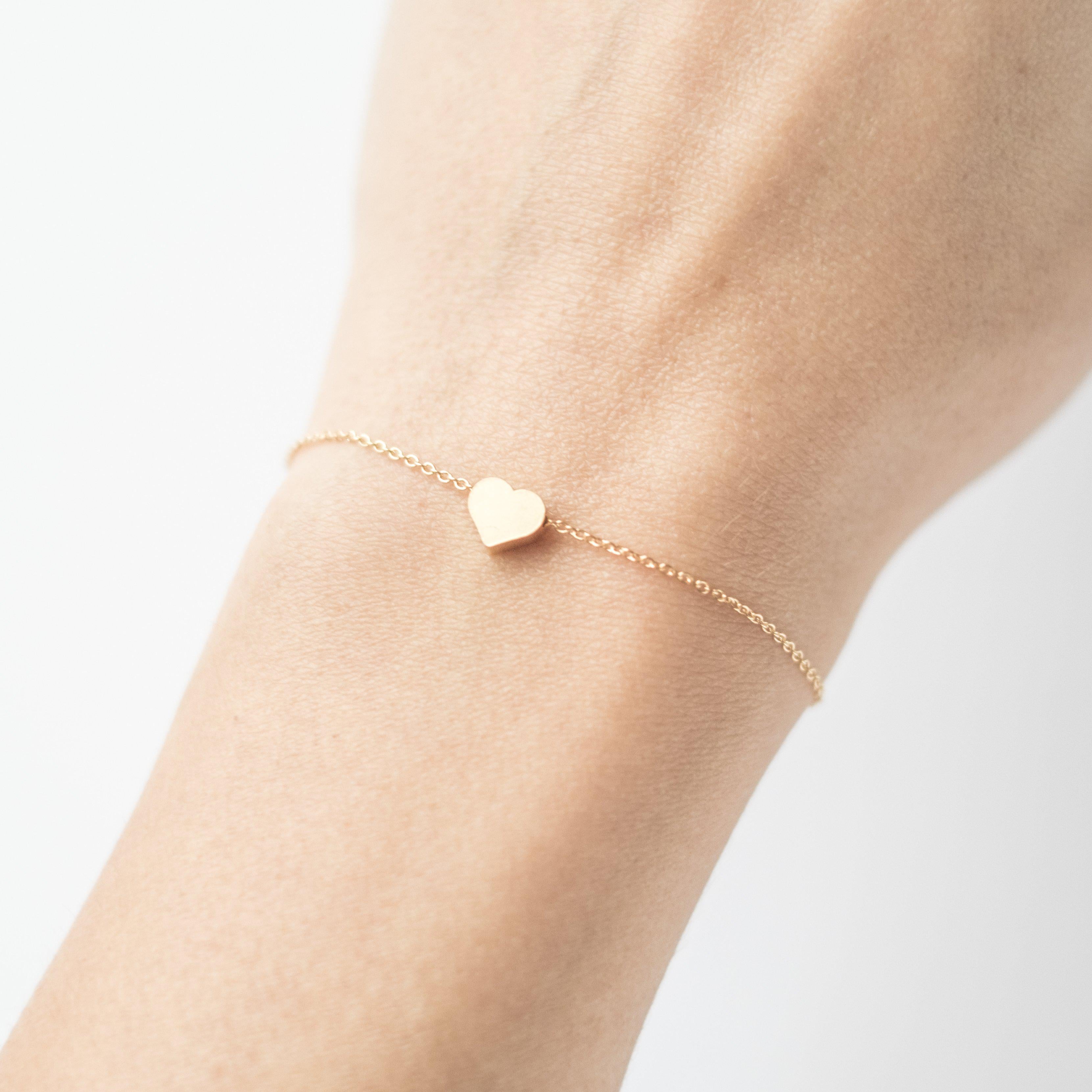 Delicate Gold Heart Bracelet