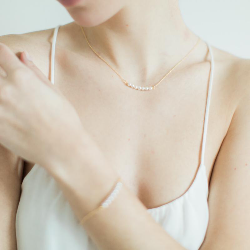 Delicate Gold White Pearl Necklace