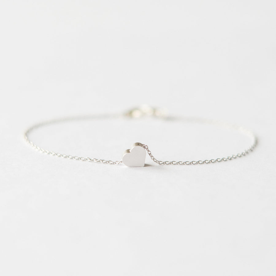 Delicate Silver Heart Bracelet