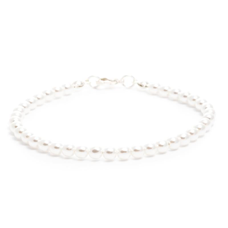 Delicate White Pearl Bracelet