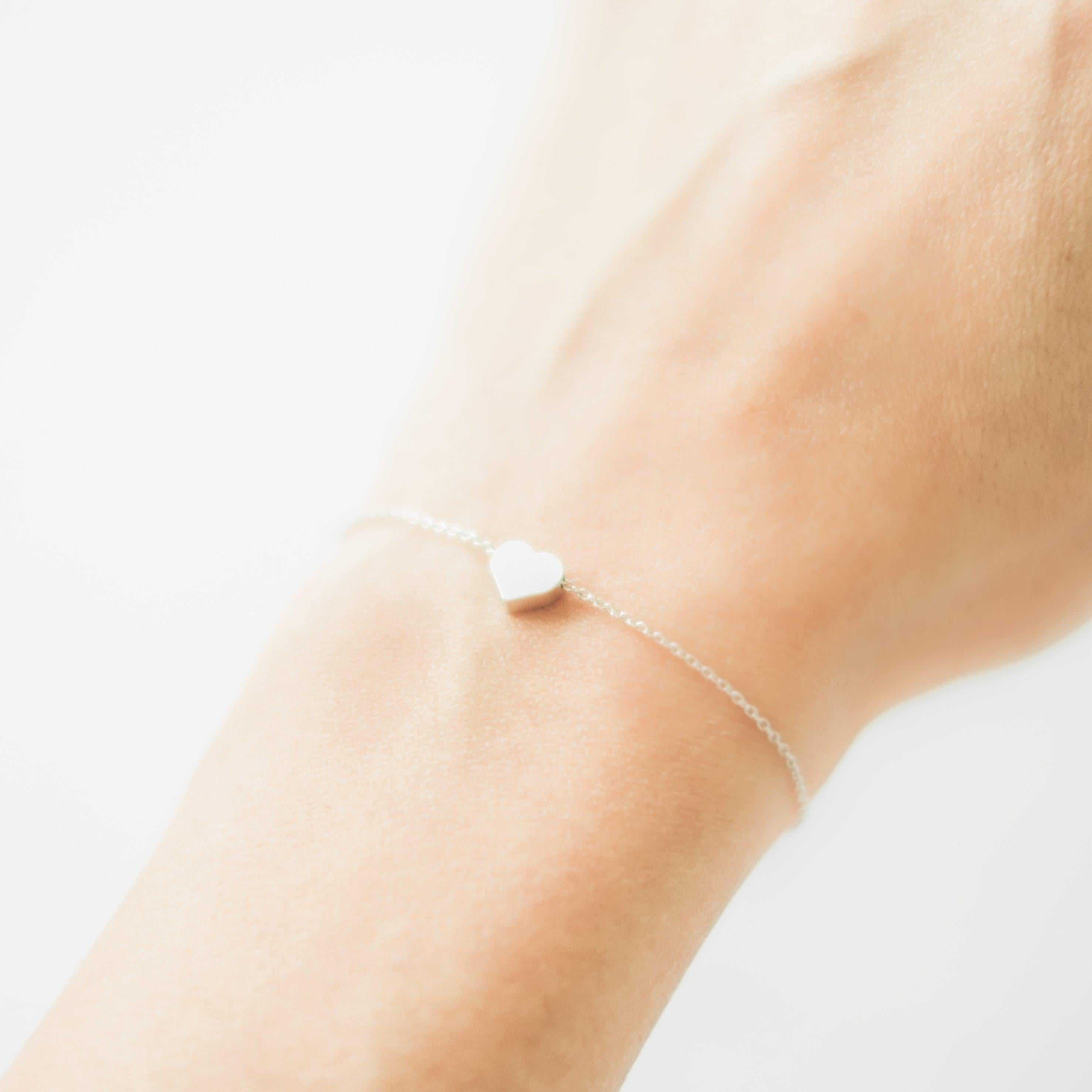 Delicate Silver Heart Bracelet