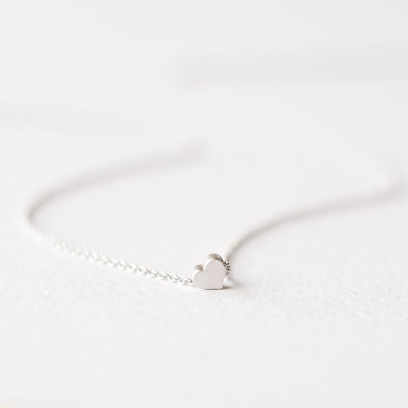 Delicate silver heart necklace