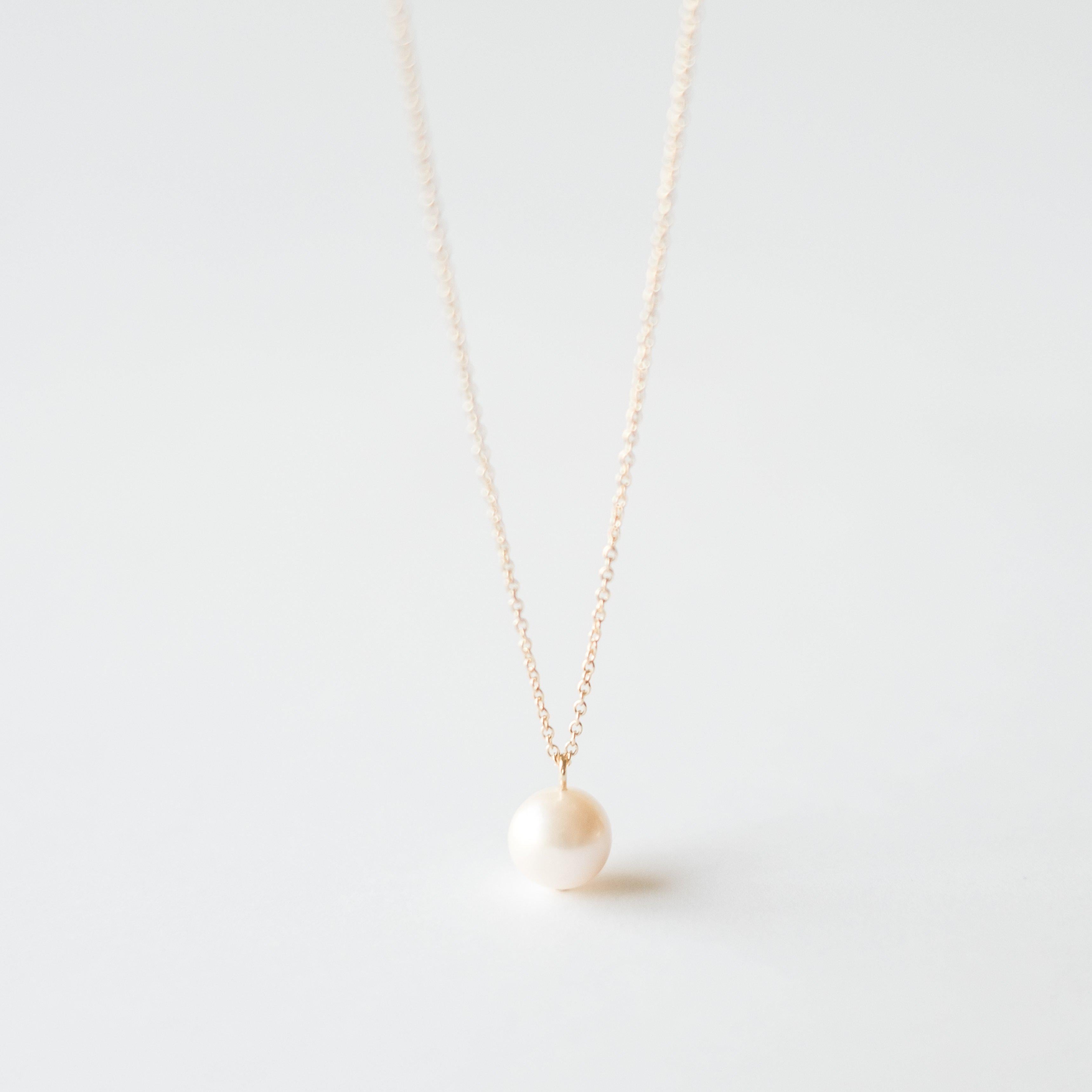 Freshwater Pearl Necklace in Gold