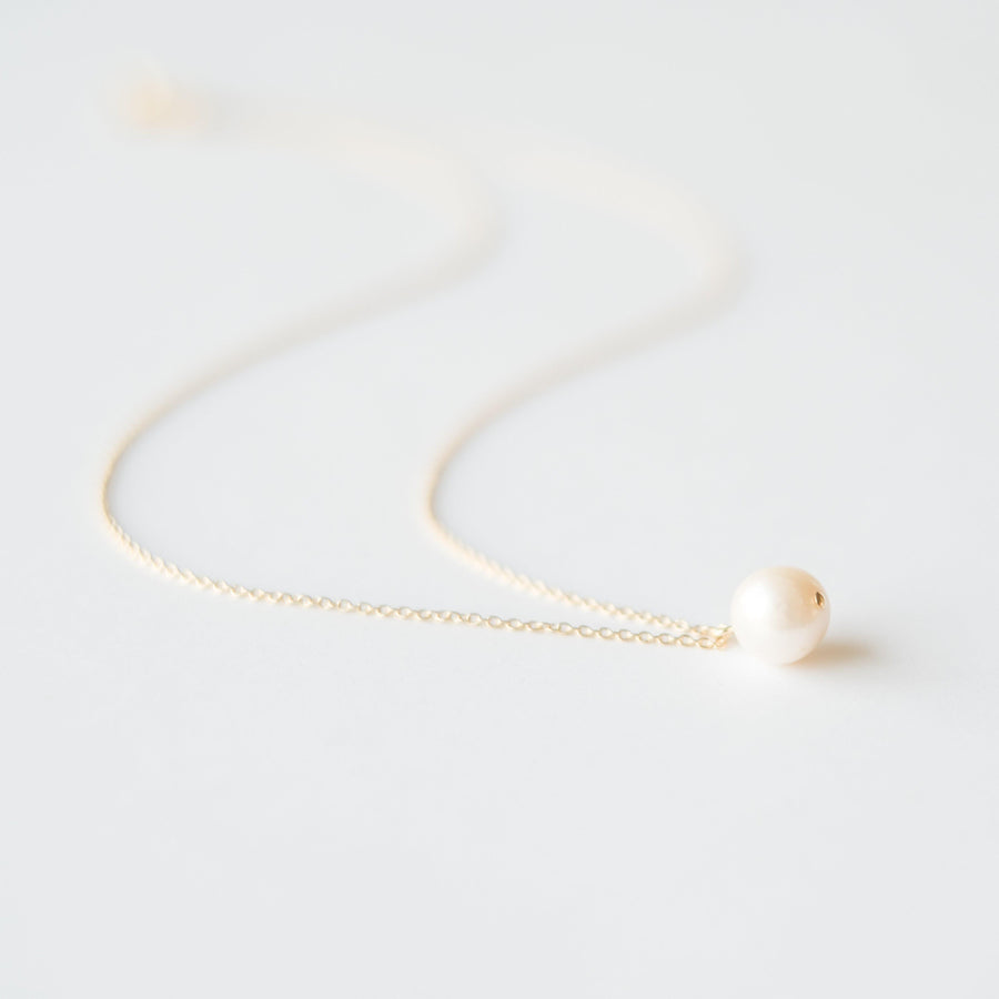 Freshwater Pearl Necklace in Gold