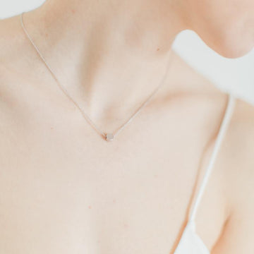 Geometric silver dot necklace