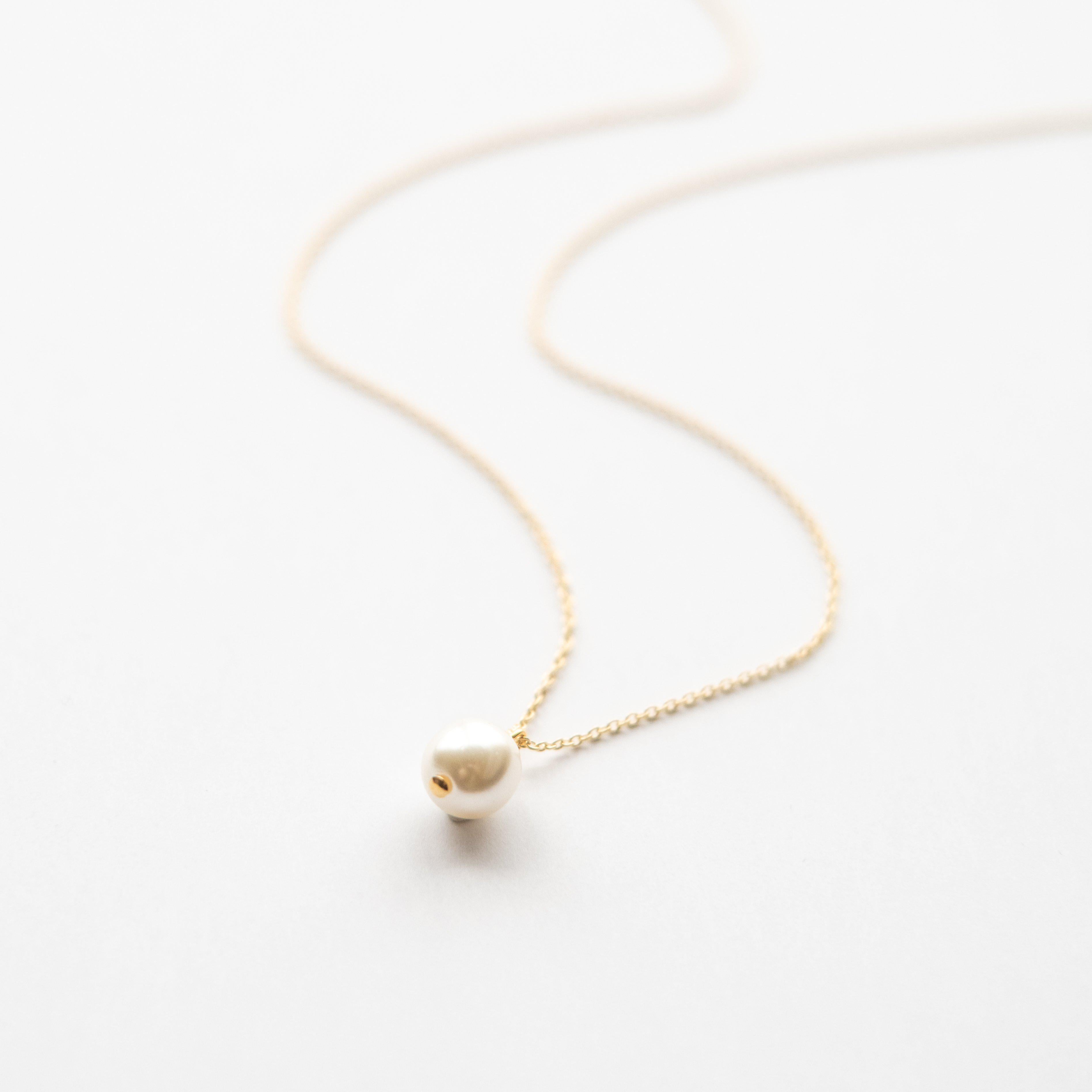 Gold Pearl Necklace