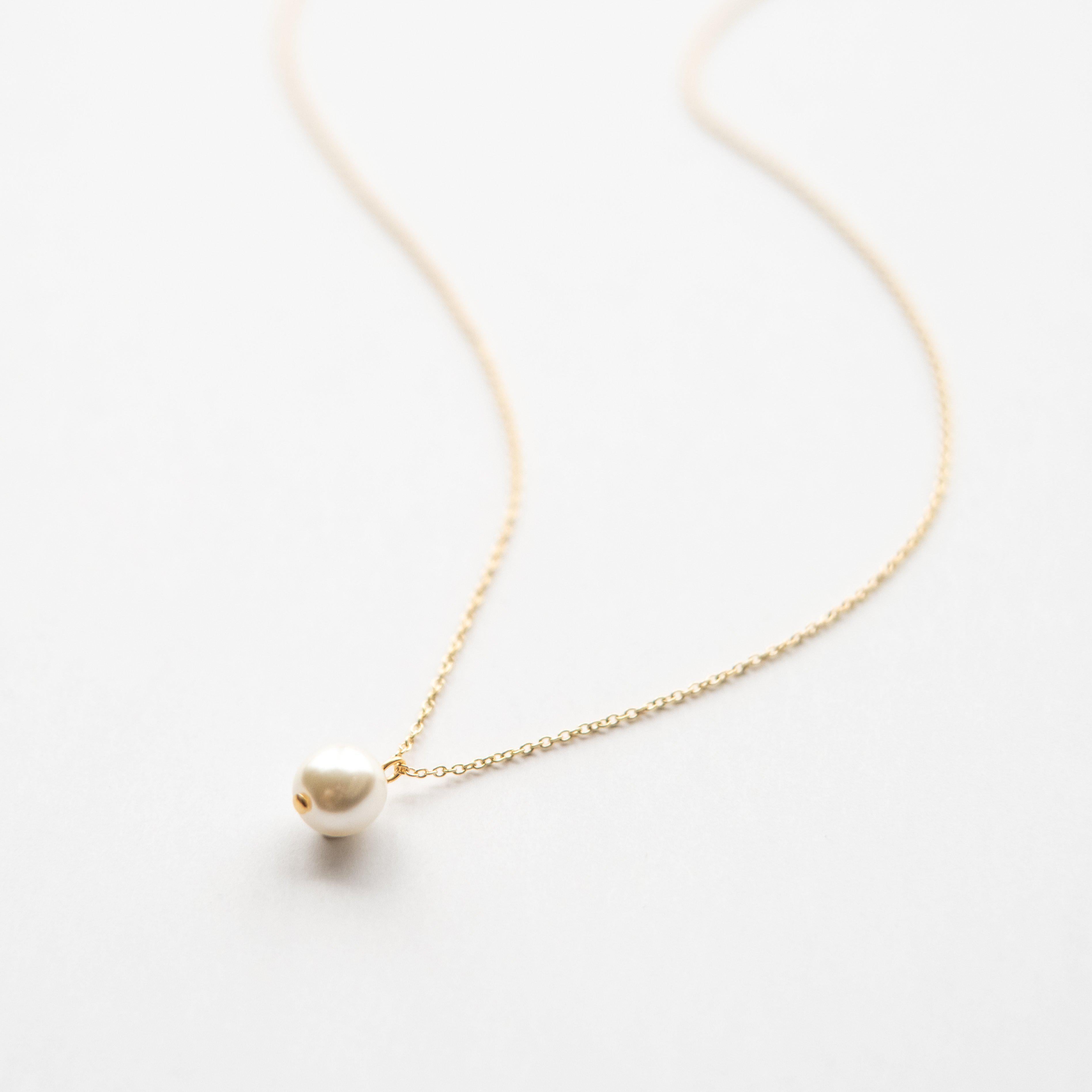 Gold Pearl Necklace