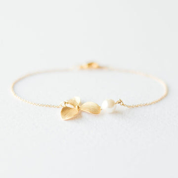 Gold Flower Bracelet