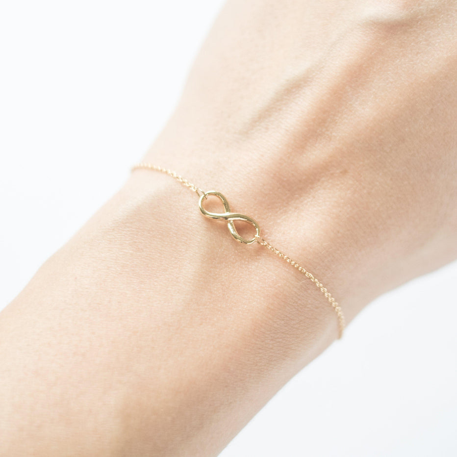 Gold Infinity Bracelet – Joli Joli Jewellery