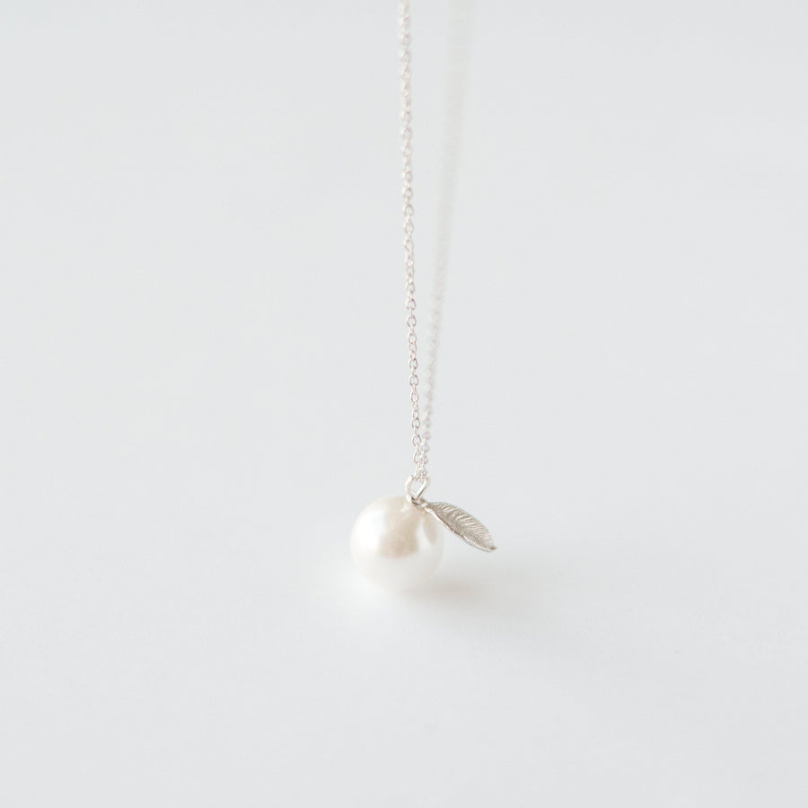 Pearl and Leaf Necklace