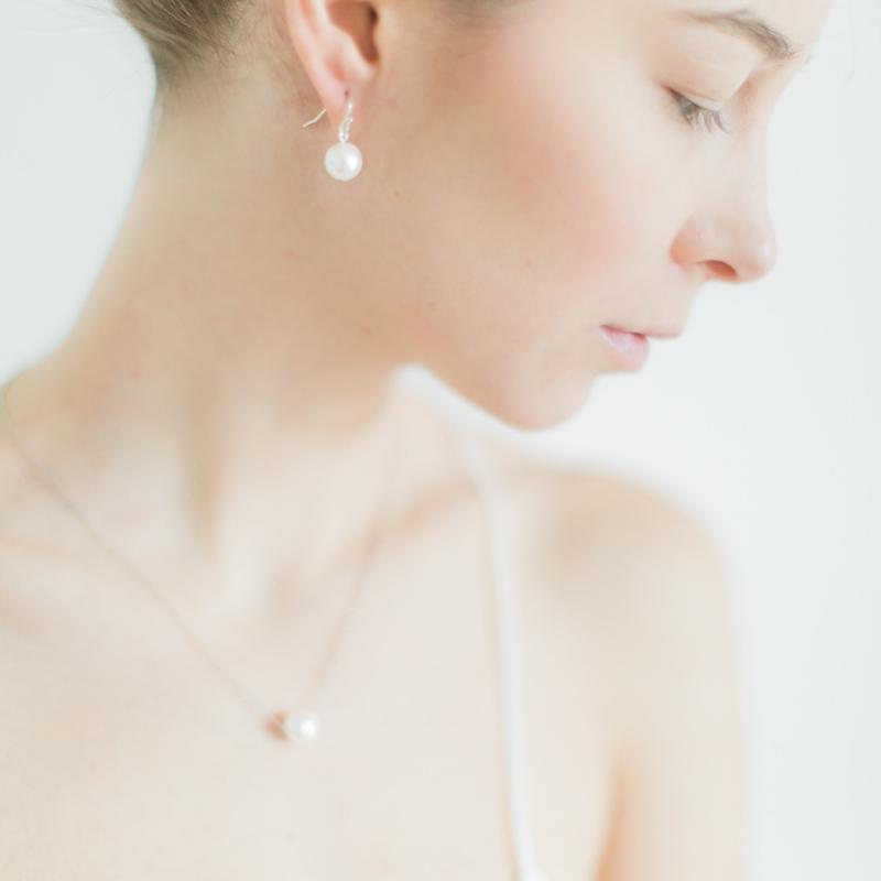 Pearl Jewelry Set in Silver